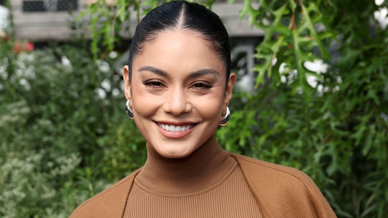 Vanessa Hudgens's Negative Space Neon Manicure Combines So Many Nail Trends